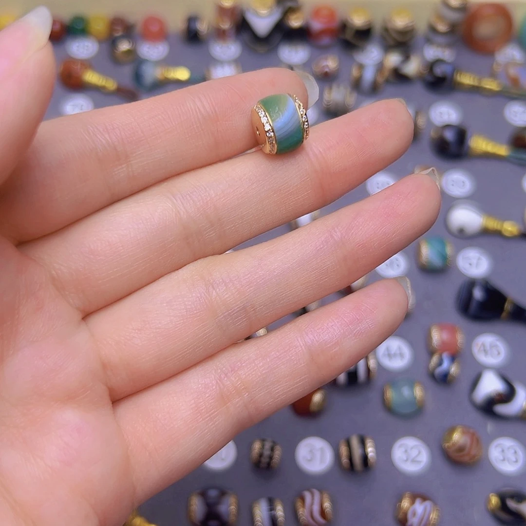 玛瑙/玉髓单珠卡10.7未镶嵌