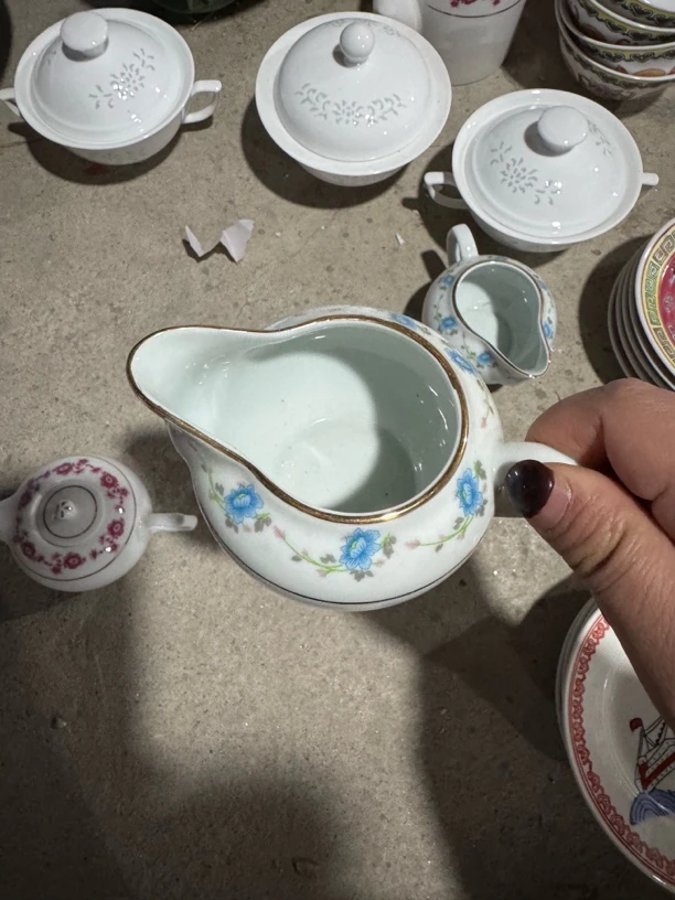 70年代小兰花茶具