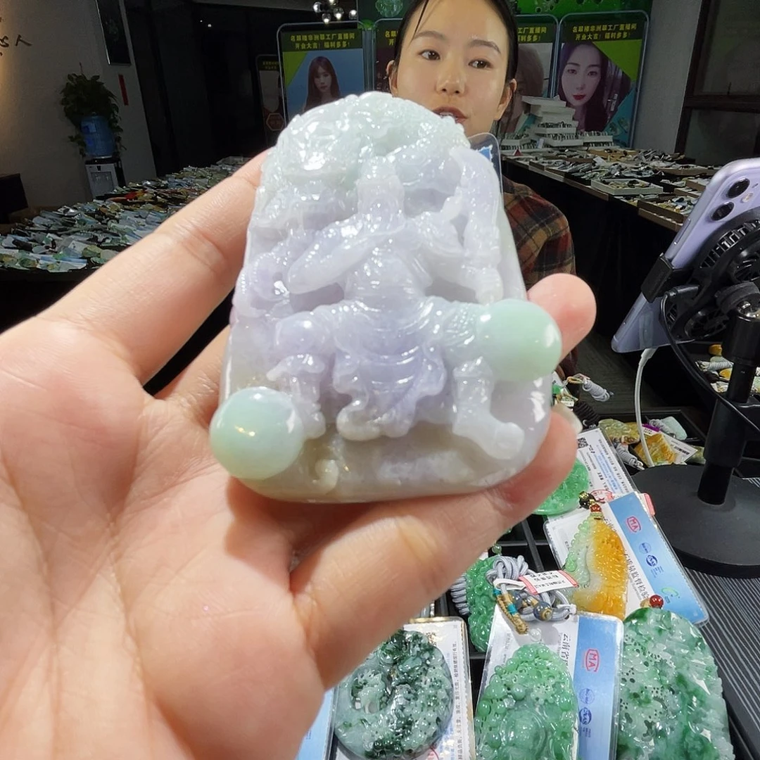 颈饰未镶嵌翡翠一