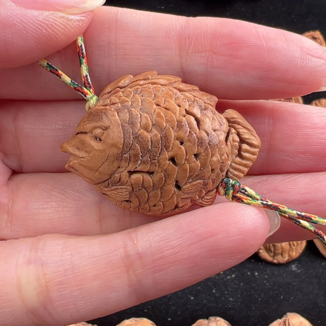 吊坠桃核桃核雕刻鱼单籽