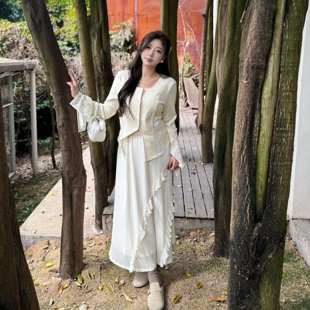 【旋律绽放】春季u领拼接蕾丝花边针织长款大码连衣裙套装-F0062