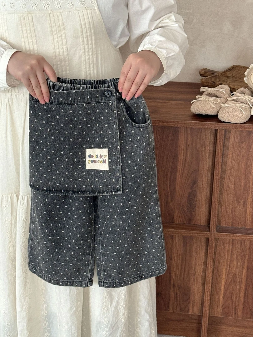 莱抱抱2025秋季韩版波点牛仔裤百搭洋气屁帘裤可拆洗女宝宝休闲裤