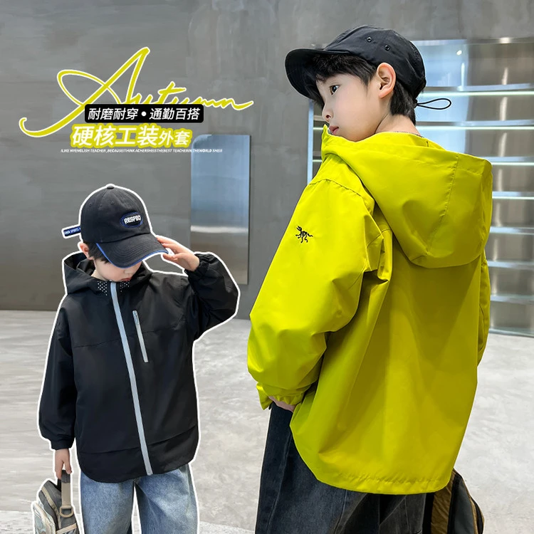 男童春秋款冲锋衣外套2025新款春季中大儿童男孩春装酷帅气时髦潮