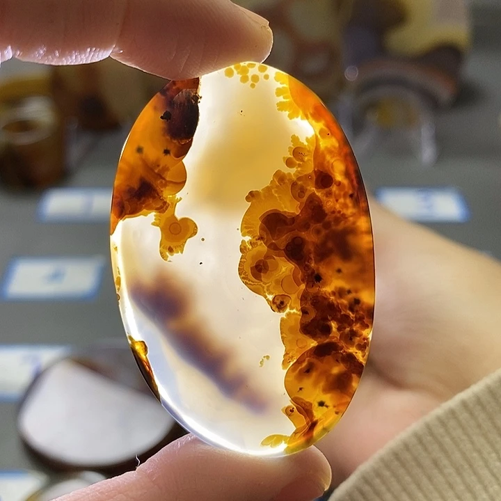 玛瑙/玉髓未镶嵌珠宝半成品70