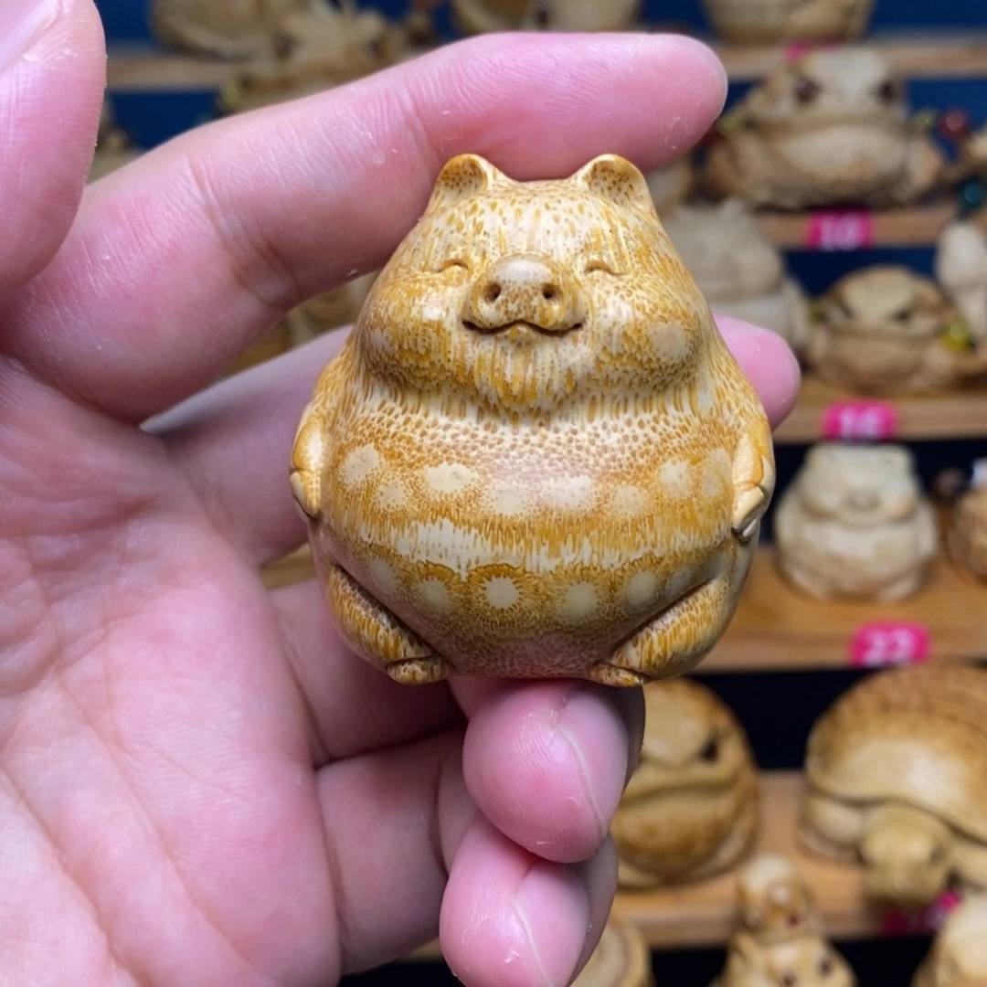 竹竹根雕刻小福猪