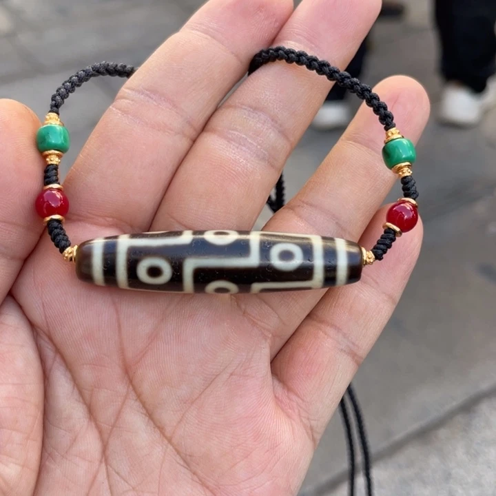 玛瑙/玉髓（覆膜）颈饰未镶嵌白