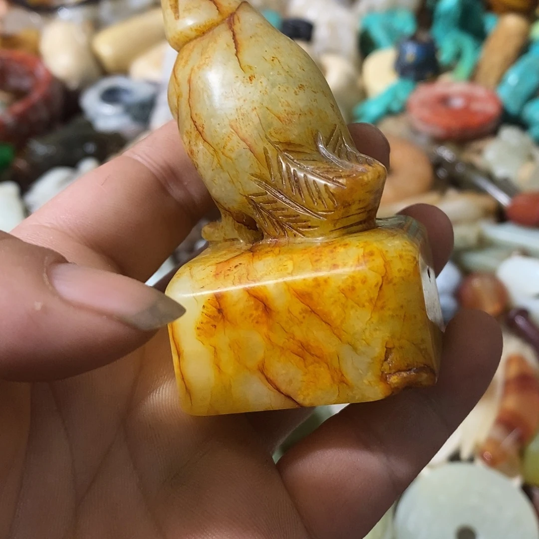 和田玉（糖玉）未镶嵌挂件