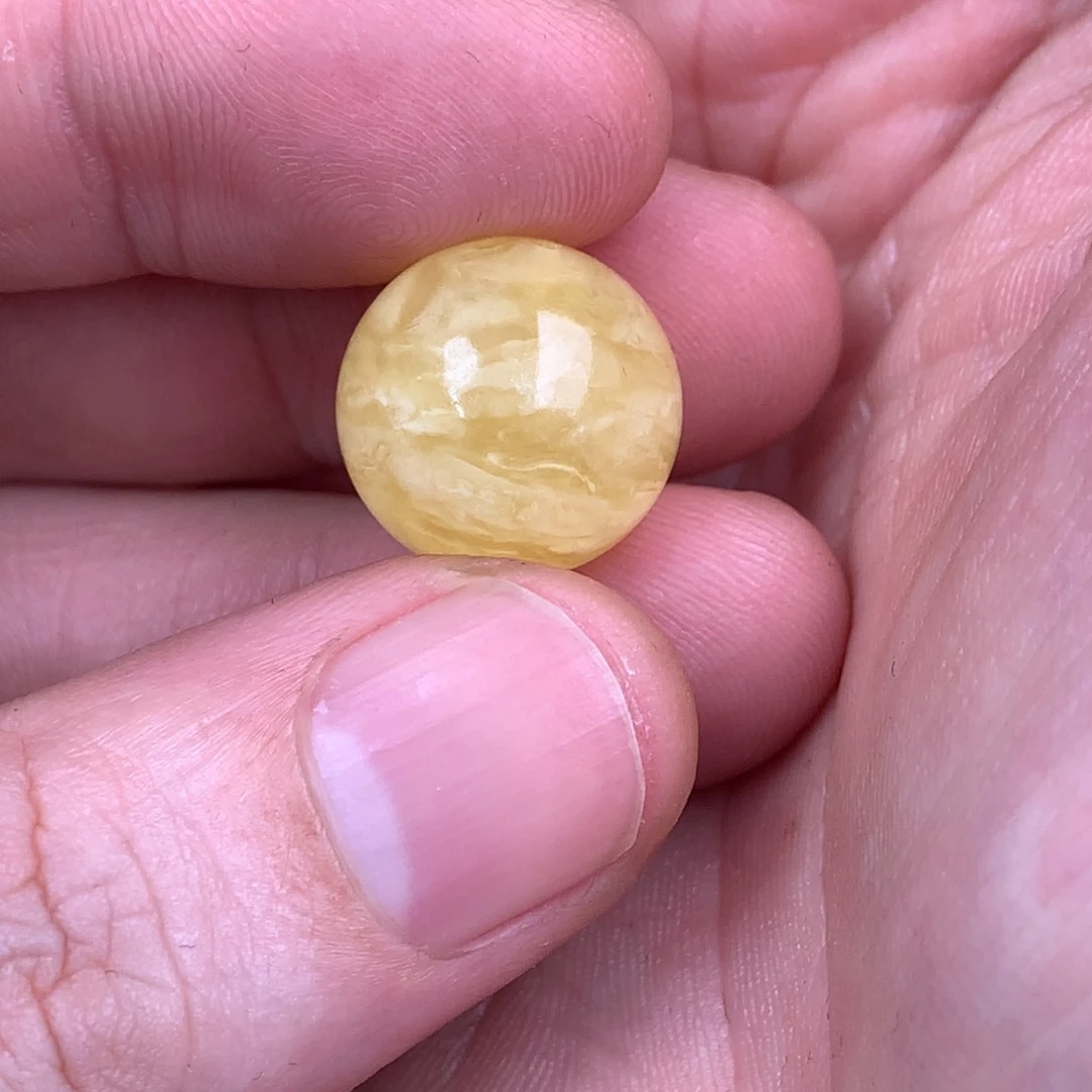 琥珀裸石未镶嵌B****、蜜蜡