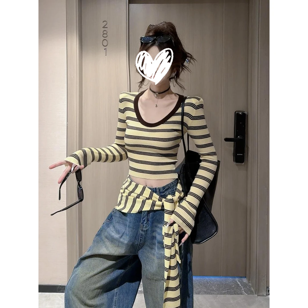 2025早秋新款时尚设计感韩系圆领撞色条纹配披肩两件套针织上衣潮