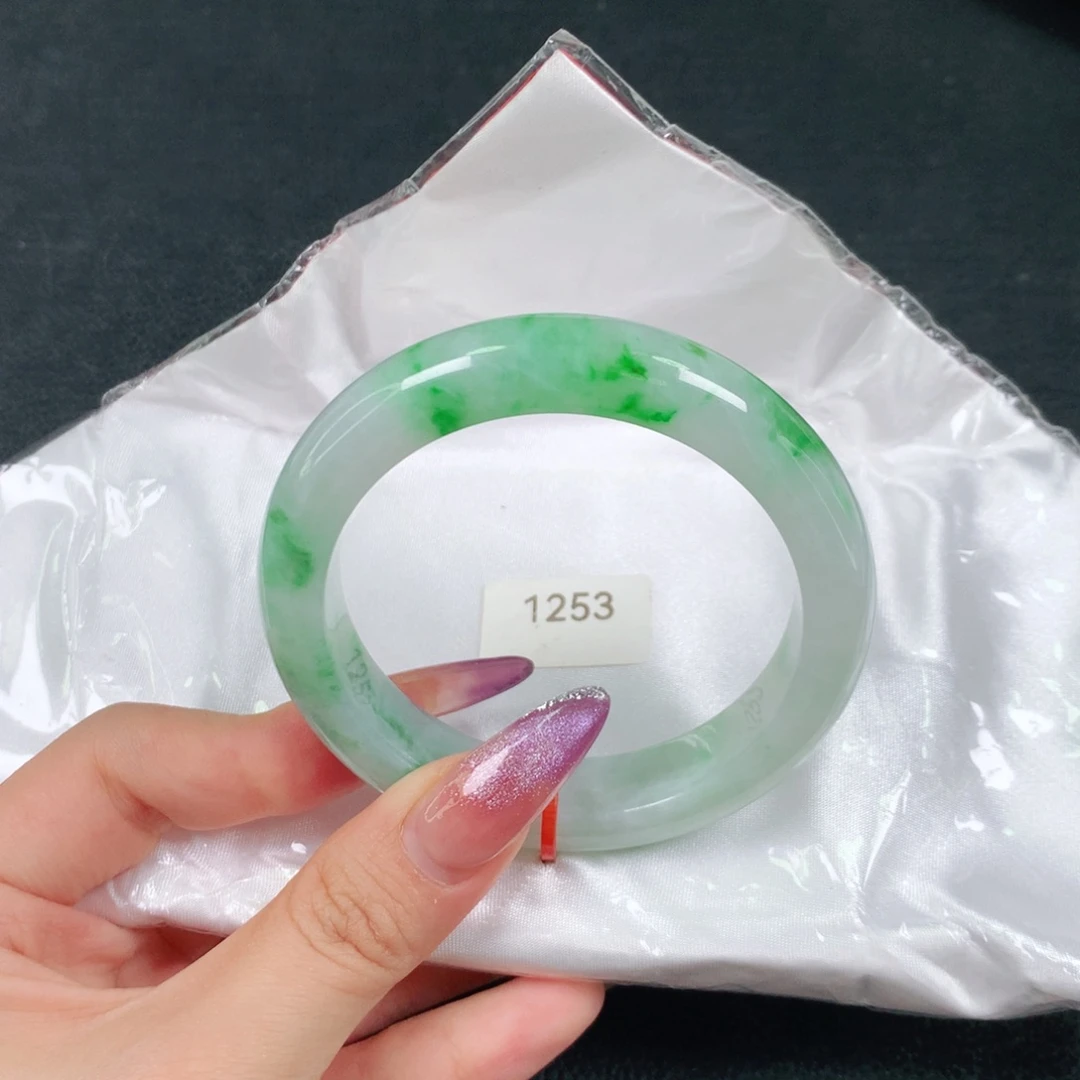 下***,翡翠未镶嵌手镯天然翡翠手镯04