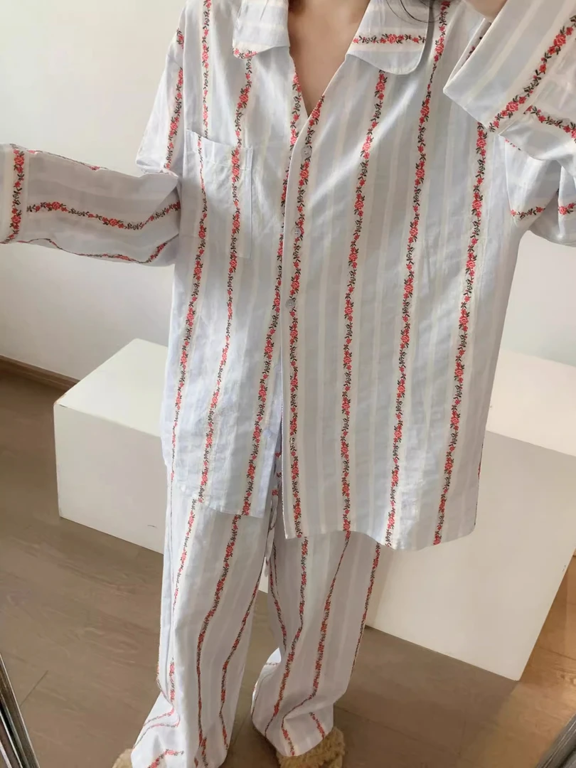 法式复古甜美碎花长袖睡衣女春秋款2025年新款花边拼接家居服套装