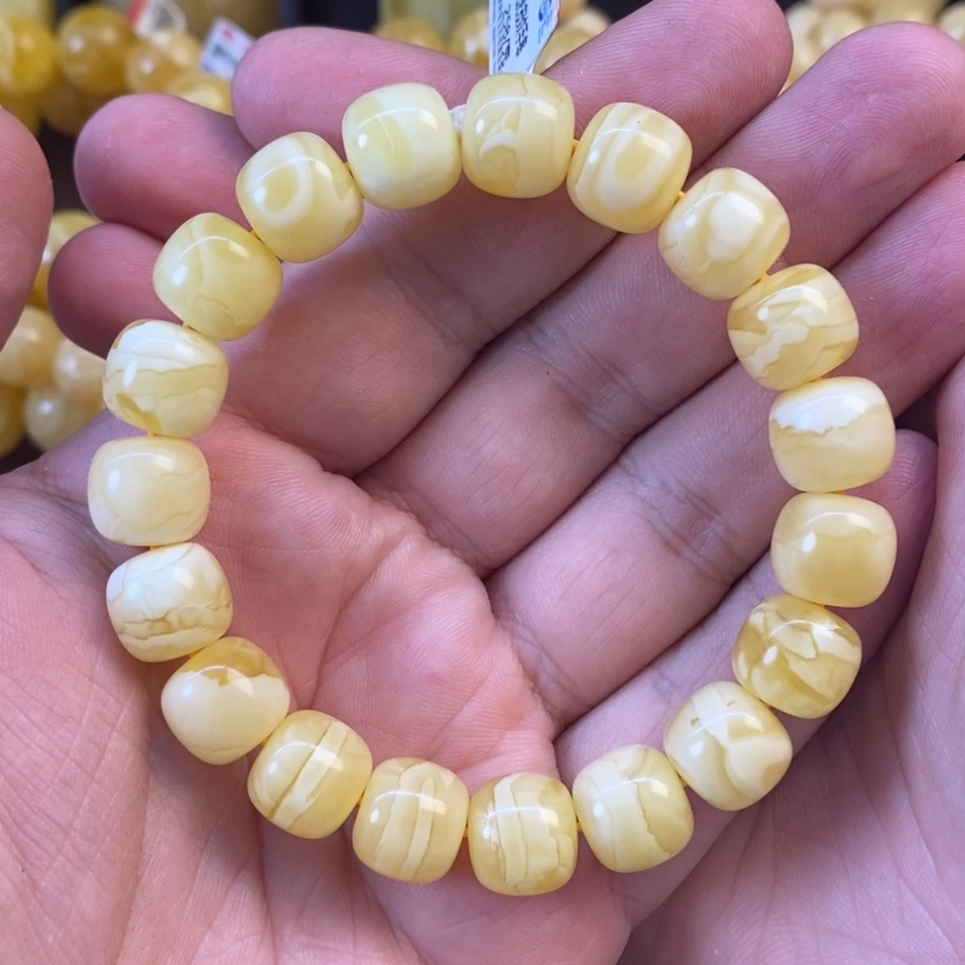 蜜蜡未镶嵌珠宝奇石