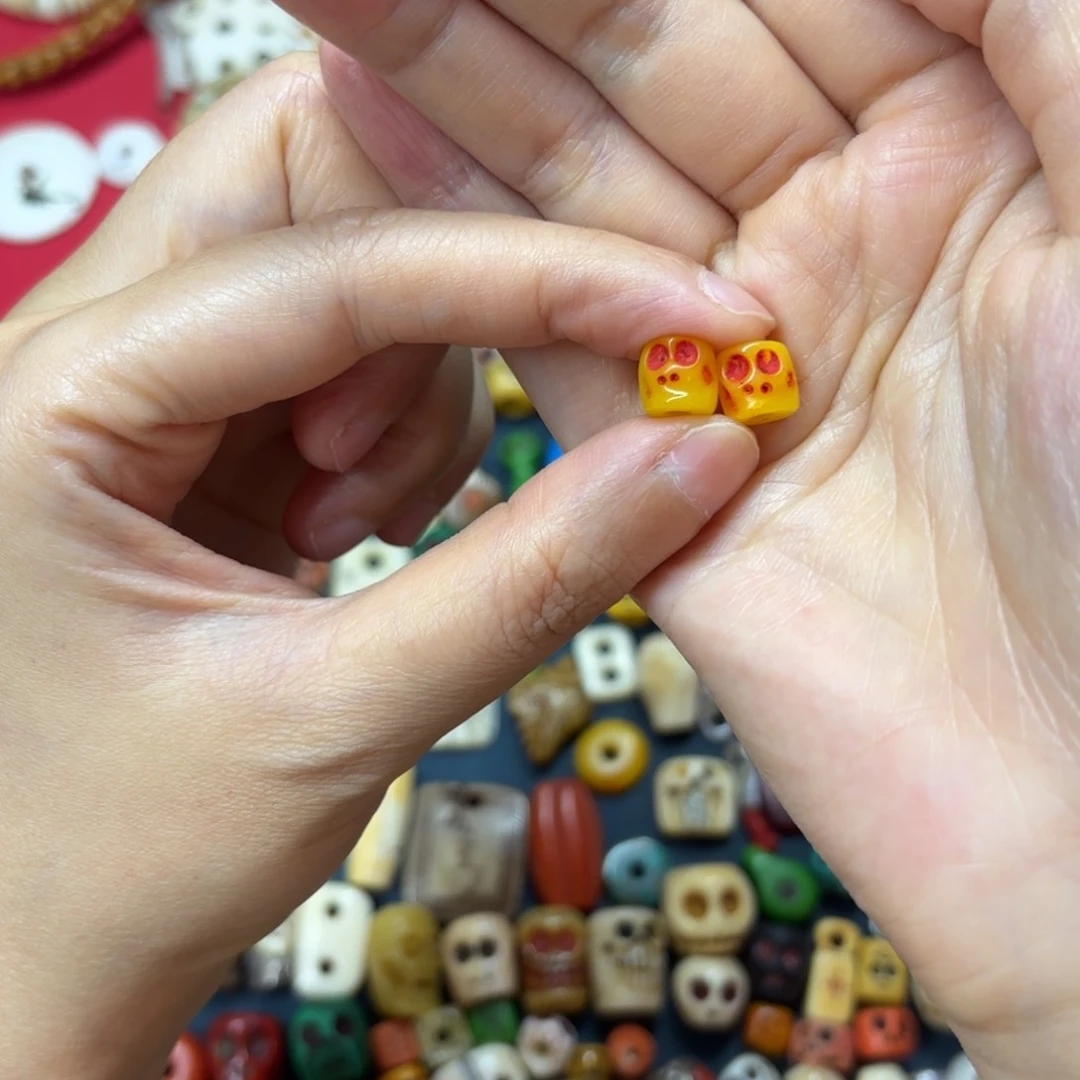 配饰和其他饰物一样具有的设计美感