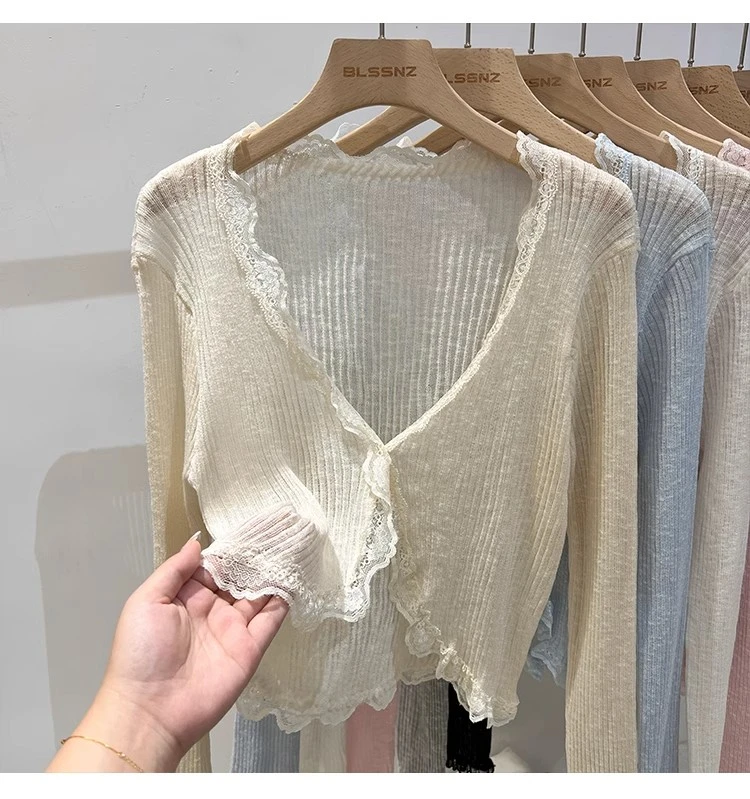 v领木耳边冰丝针织防晒开衫女夏季薄款外搭配裙子上衣披肩空调衫