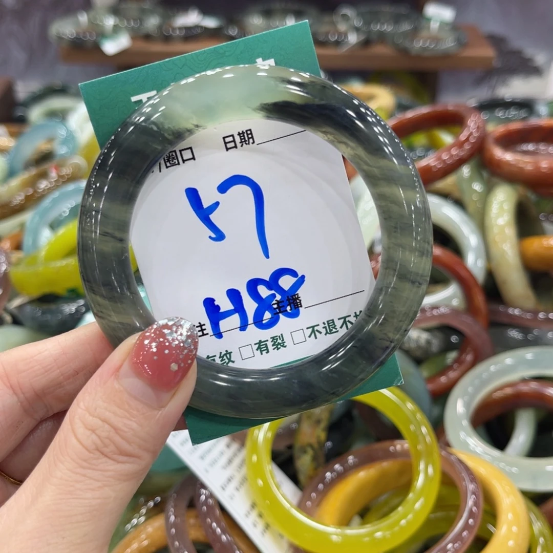 岫玉未镶嵌手镯手镯