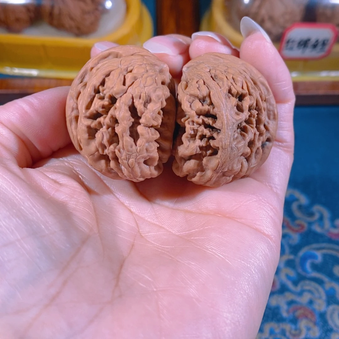 吊坠文玩核桃山****炖凤凰台