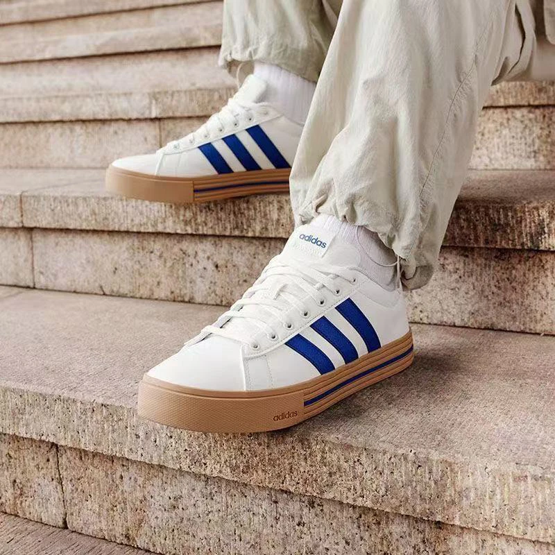 正品Adidas阿迪达斯男女同款时尚百搭运动舒适休闲低帮板鞋JR0079