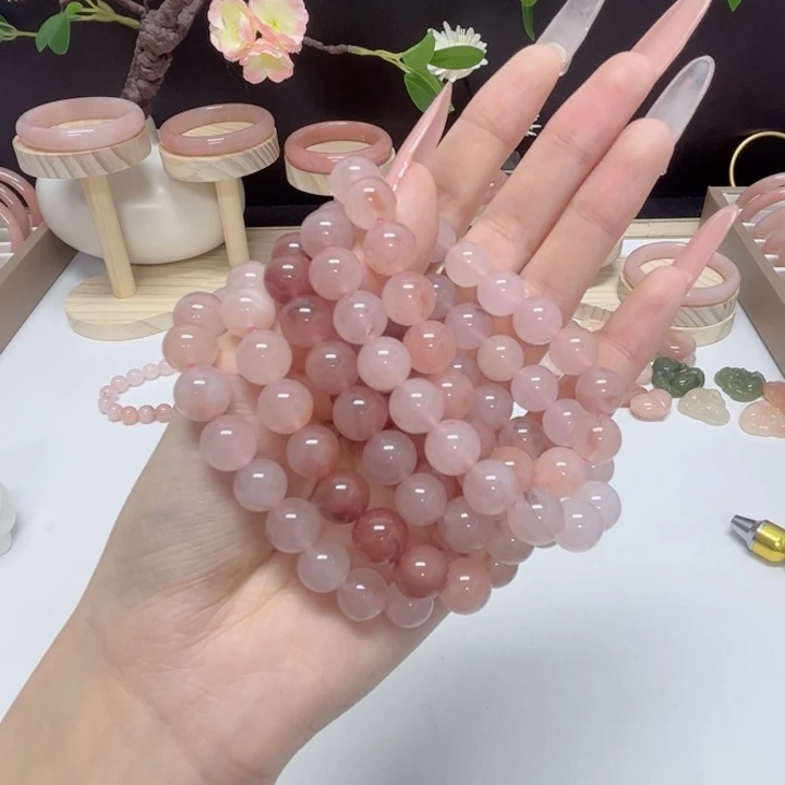 未镶嵌手镯石英质玉