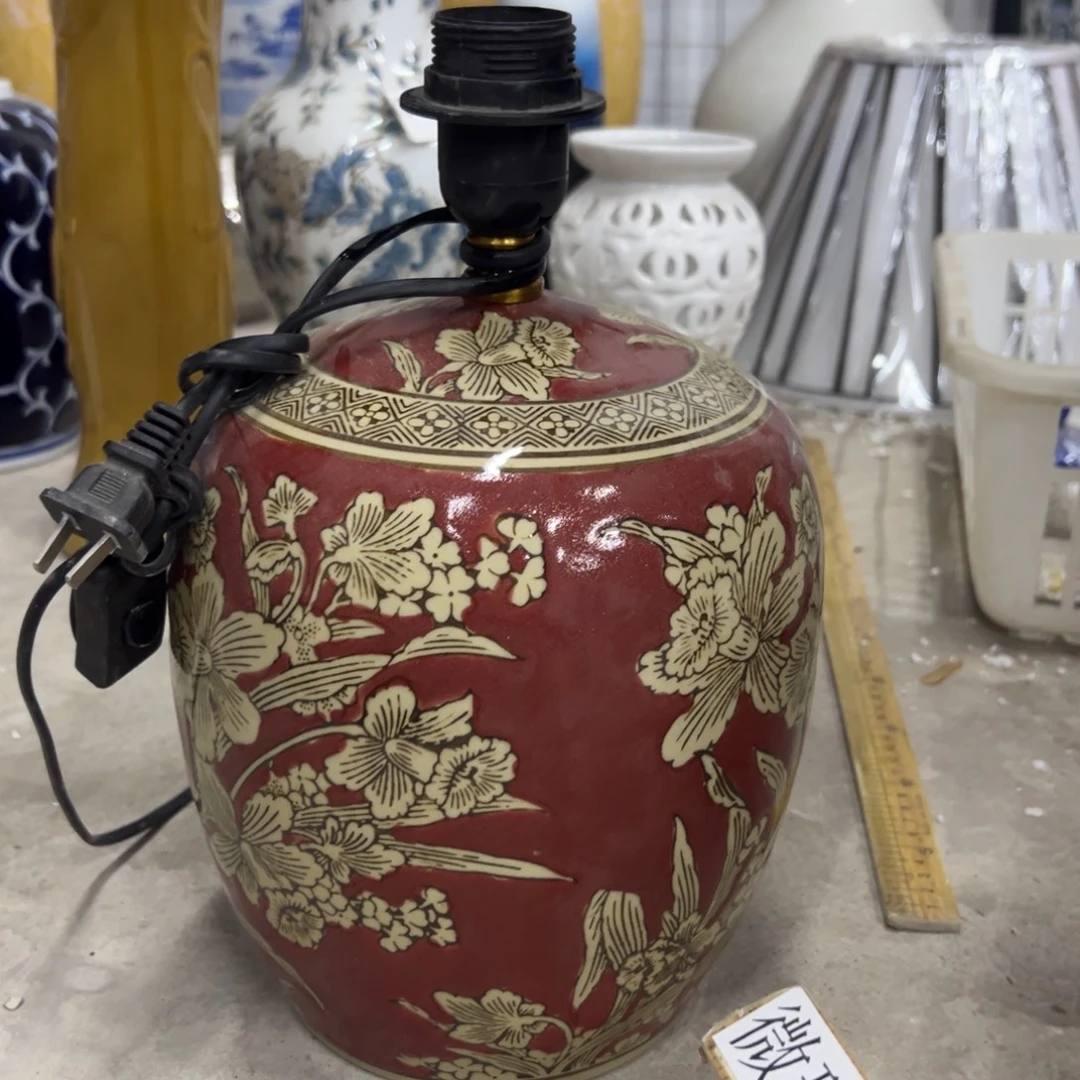 微瑕青花瓷器值得厚爱