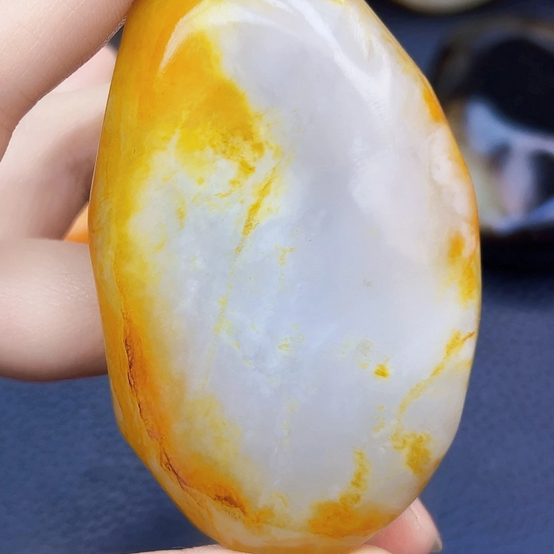 和田玉未镶嵌珠宝奇石