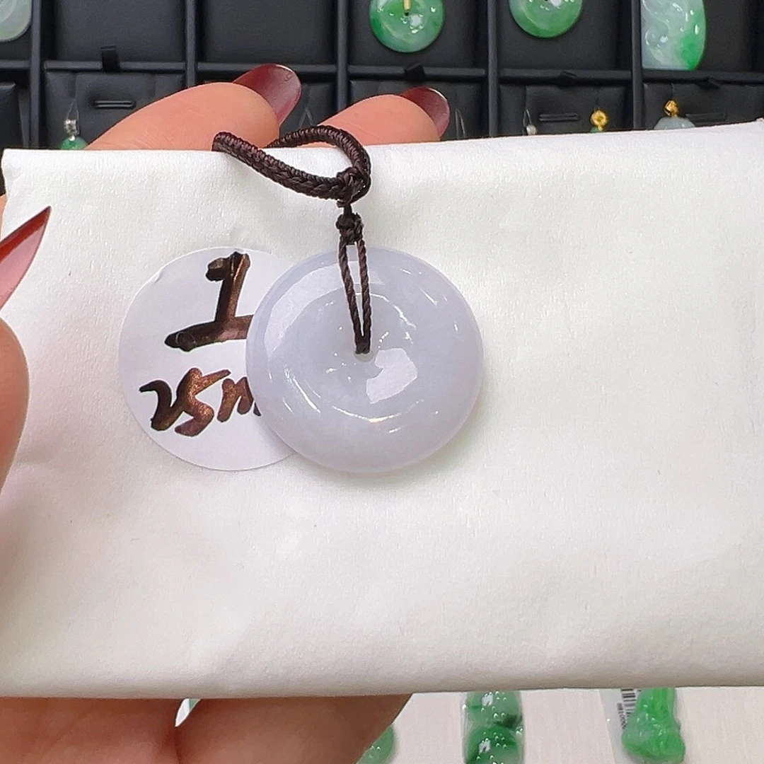 翡翠未镶嵌颈饰Fulu