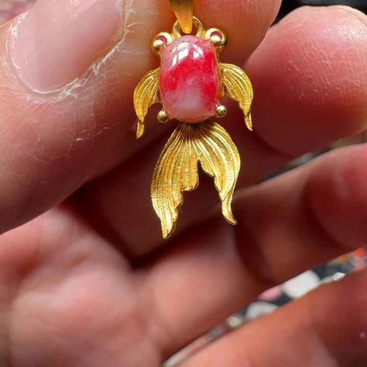 巴林石鸡血石吊坠