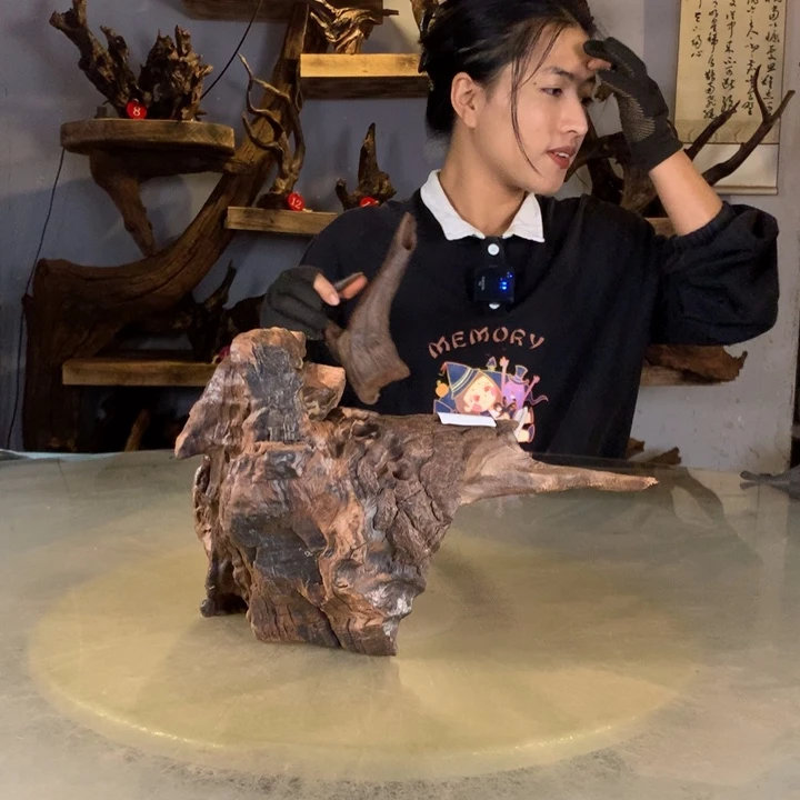 佐***佑天然云南紫柚木会黄水
