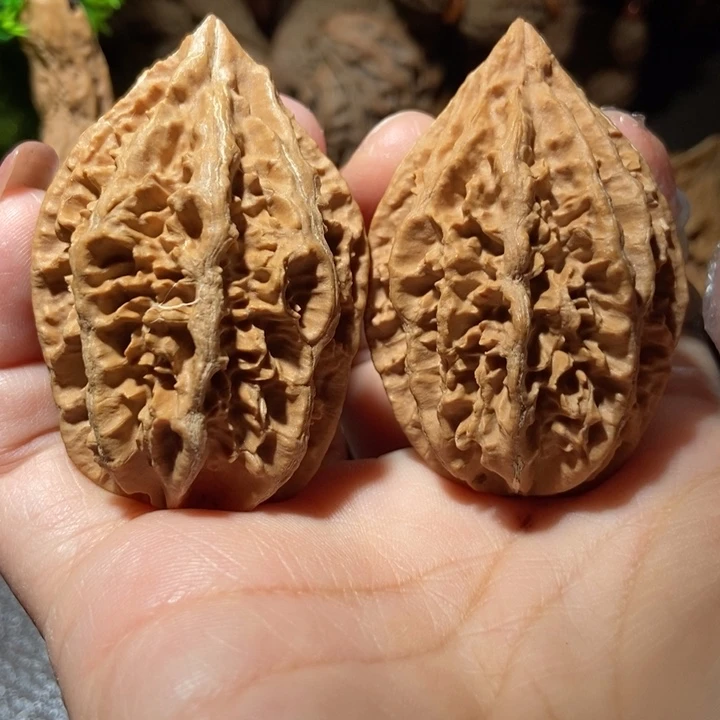 把件文玩核桃东北楸子小雪19