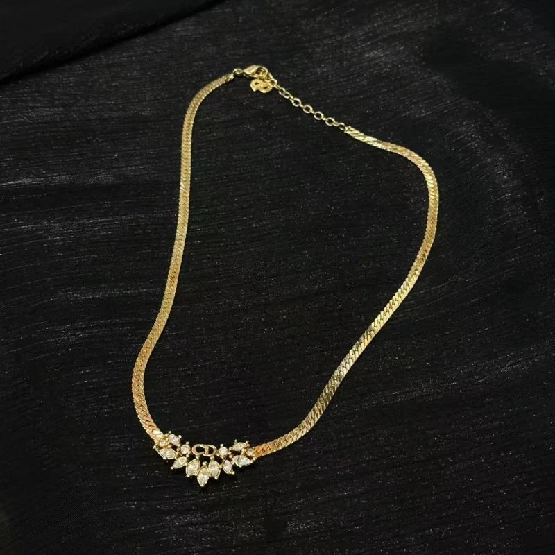 99新 DIOR/迪奥 乱乱子中古汉堡/项链/106811