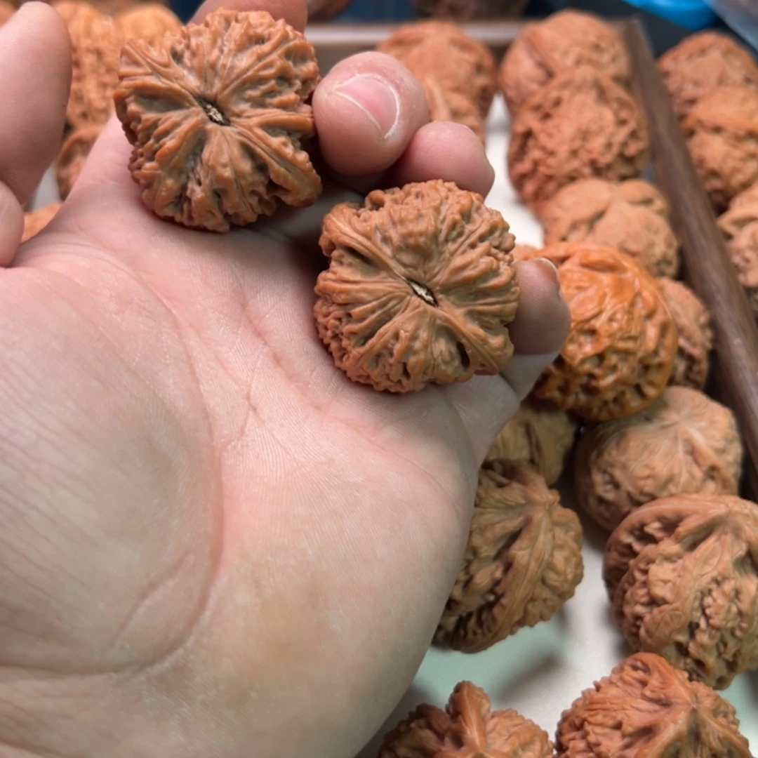 栗***梨桃核吊坠级健健康康快快乐乐