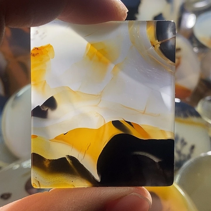 未镶嵌颈饰玛瑙/玉髓