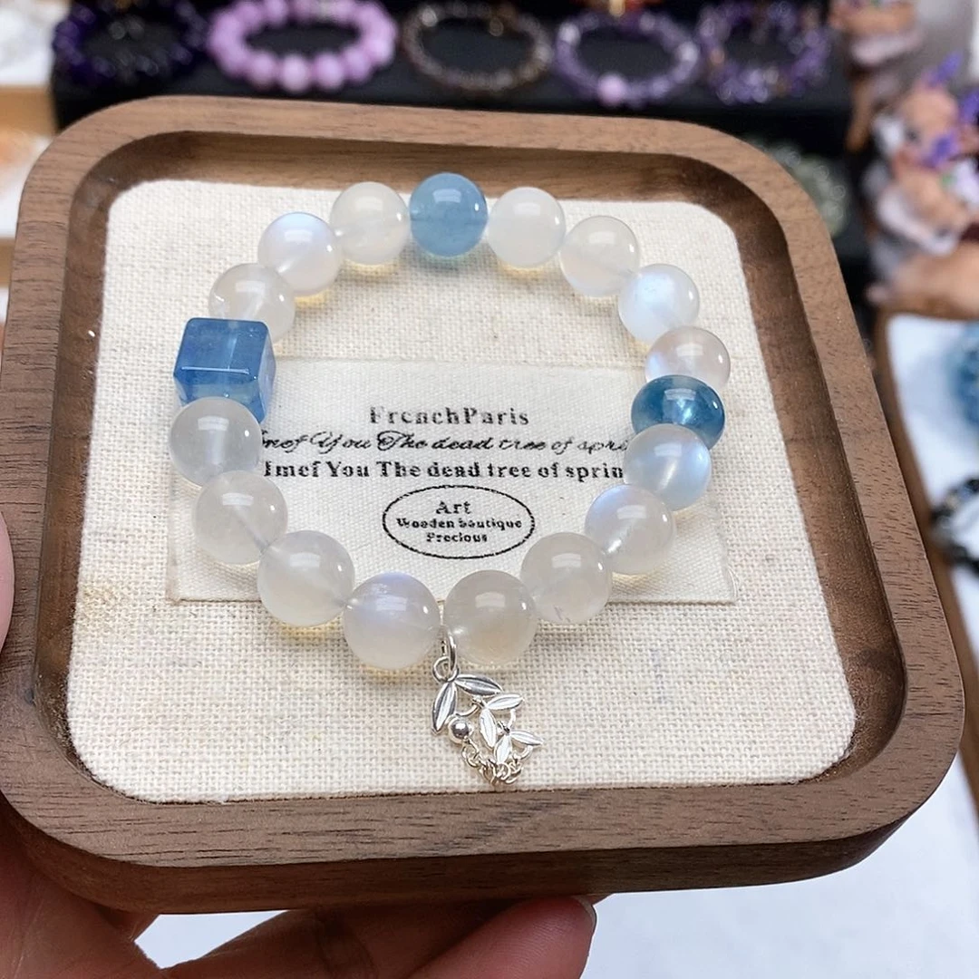 水晶手链未镶嵌水**贝蓝月光手串