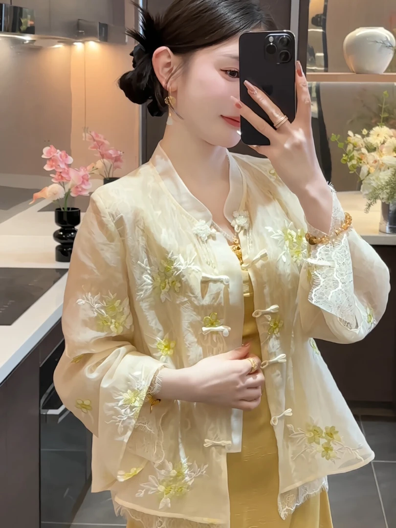 2025新款新中式气质国风禅意刺绣上衣外套女旗袍黄色连衣裙两件套