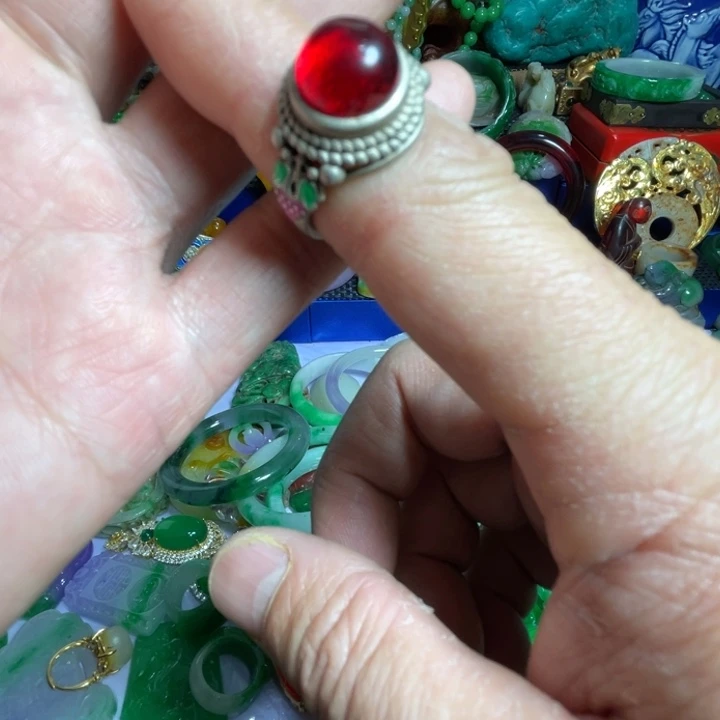 滴血莲花菩提吊坠