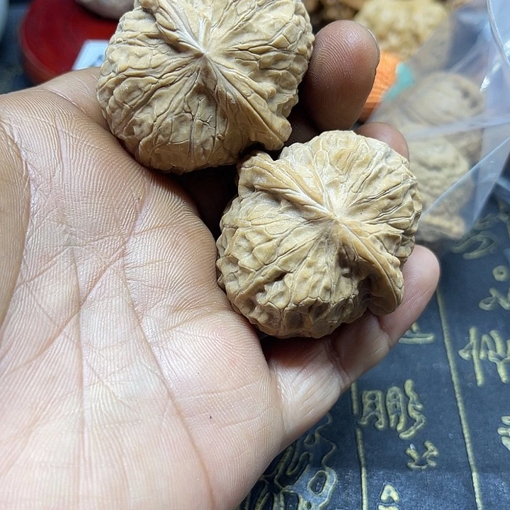 文玩核桃把件南瓜墩