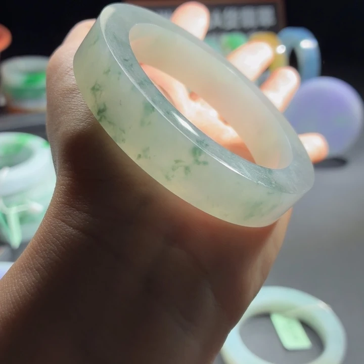 定制翡翠未镶嵌翡翠定制