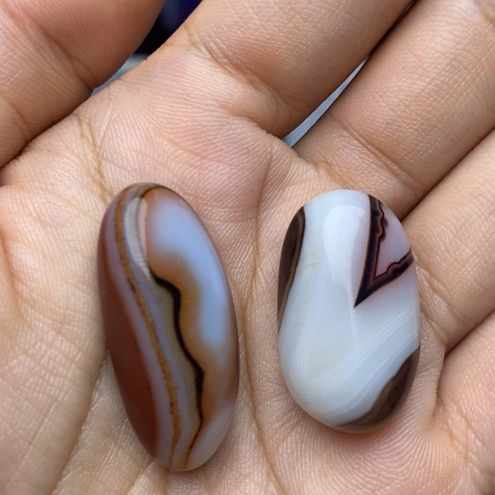 慧***姐未镶嵌原石玛瑙/玉髓打孔不退不换
