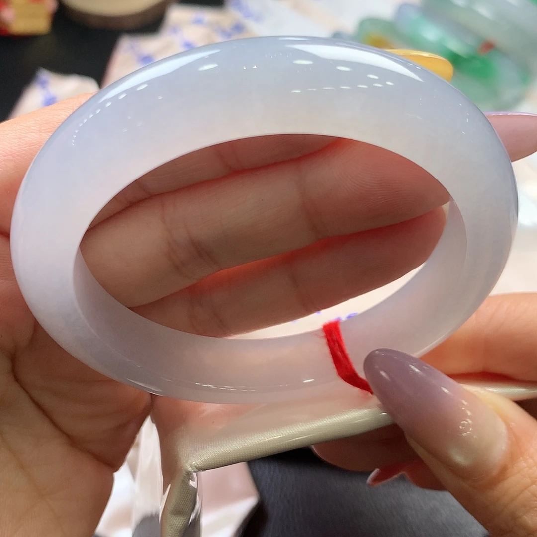 翡翠未镶嵌手镯58.3正大漏