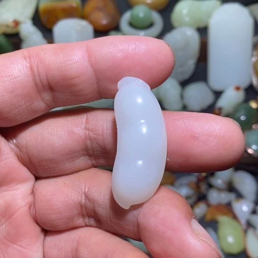 【闪购商品】和田玉挂件未镶嵌郑****傅