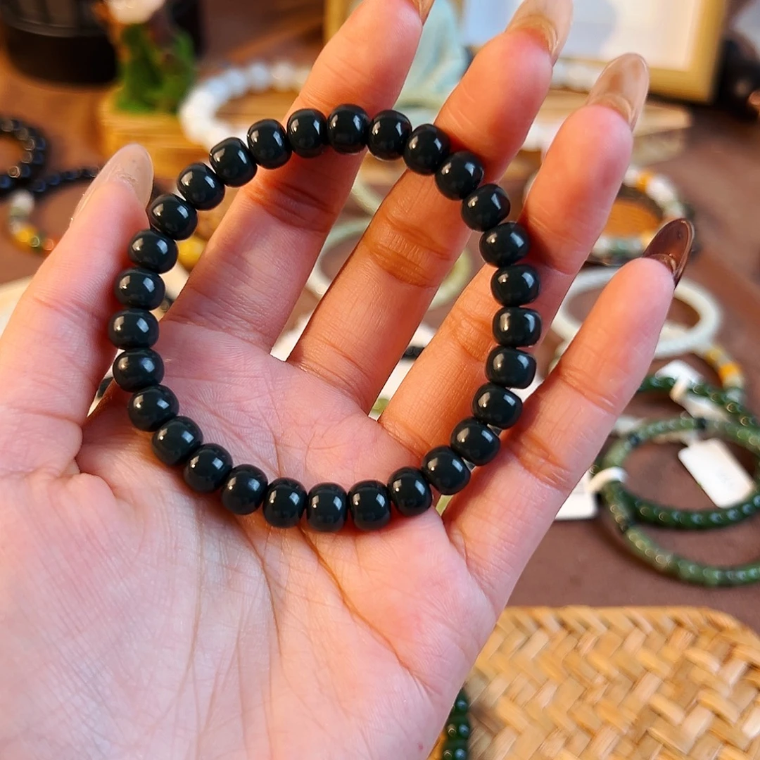 和田玉未镶嵌手串