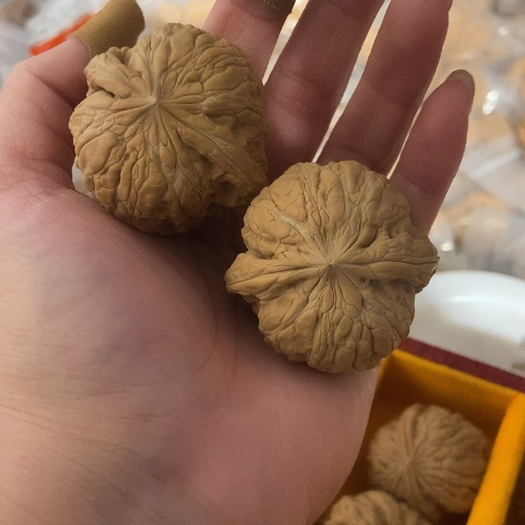 文玩核桃吊坠43尺闷墩31