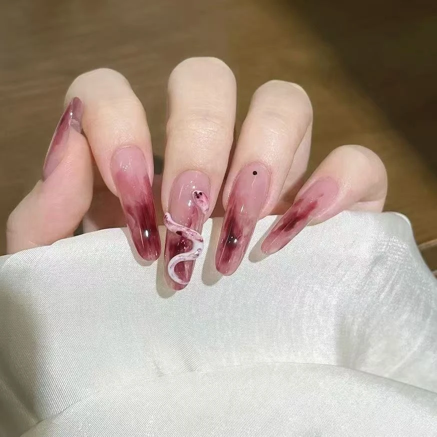 手工穿戴甲蛇年蛇系美人显白高级感晕染渐变气质氛围美甲甲片