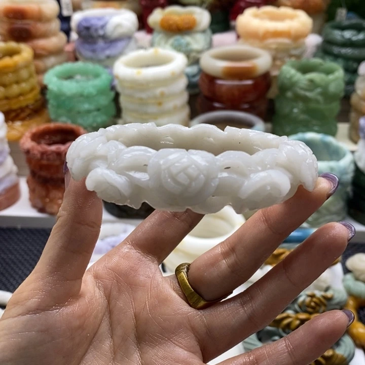 夢***影石英质玉未镶嵌手镯