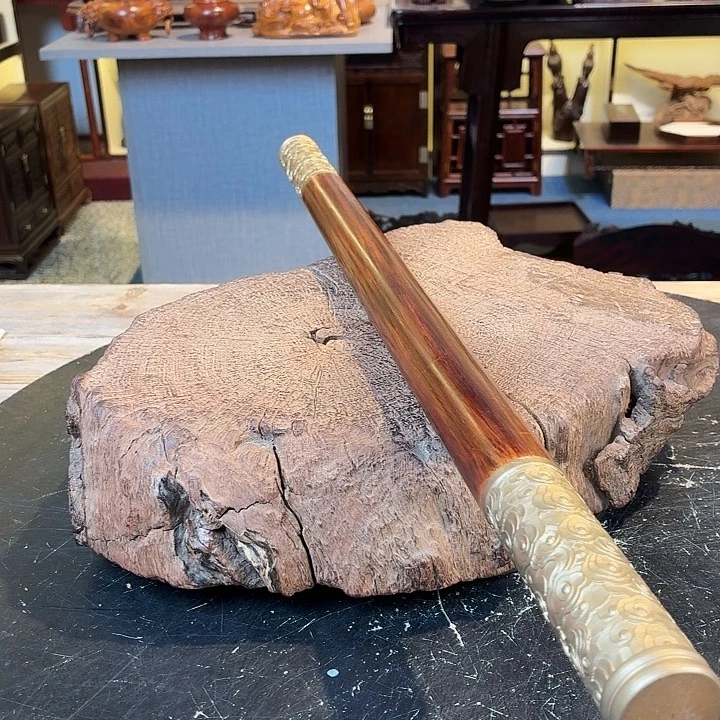 一***诺端景台紫檀木类收藏