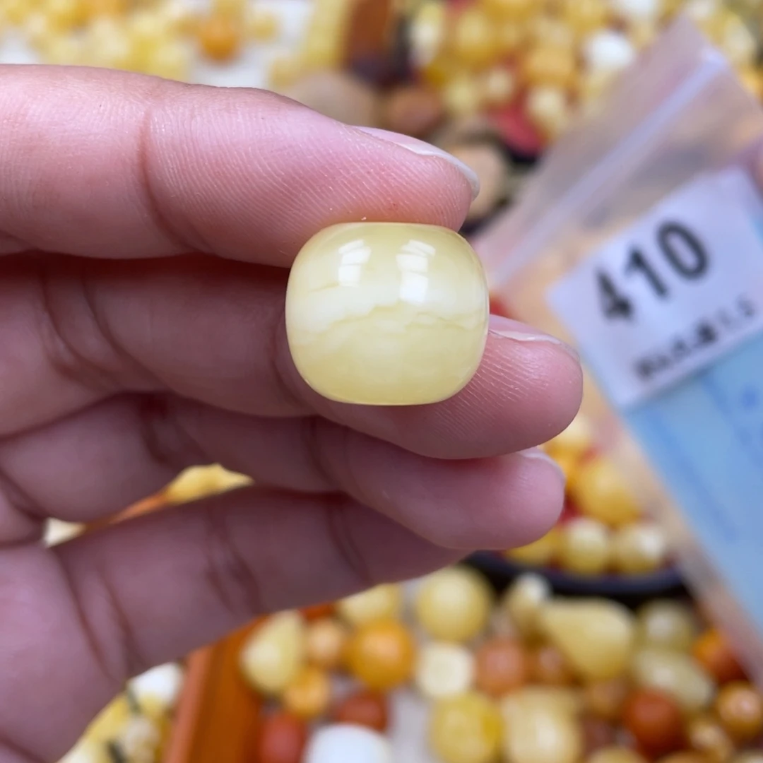 未镶嵌蜜蜡珠宝奇石16.4