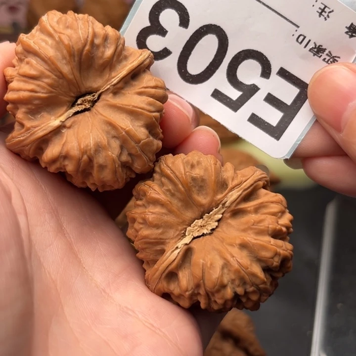 文玩核桃吊坠503凹底