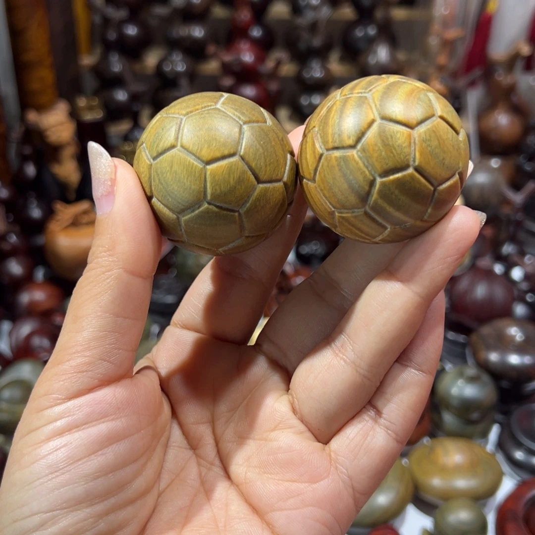 维腊木（绿檀）绿檀绿檀足球