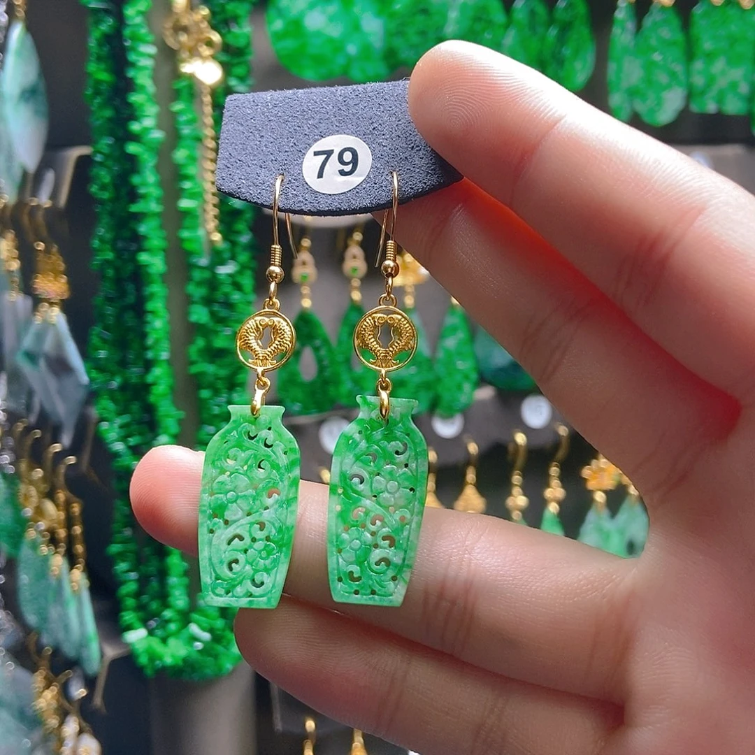 翡翠未镶嵌耳饰翡翠