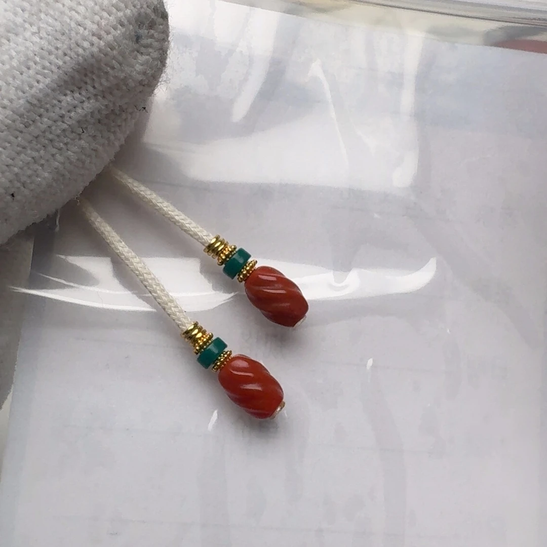 南红玛瑙珠子未镶嵌都**了