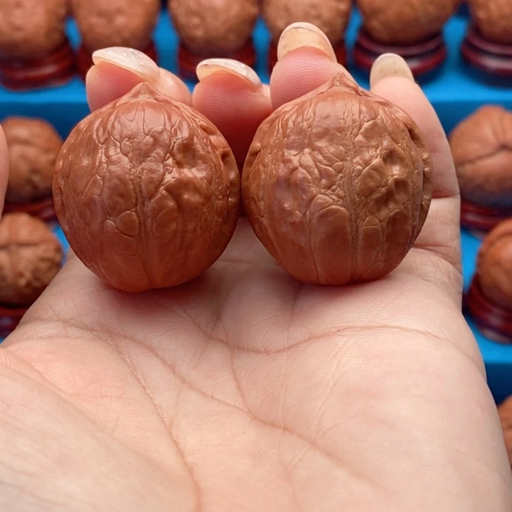 把件文玩核桃龙胆